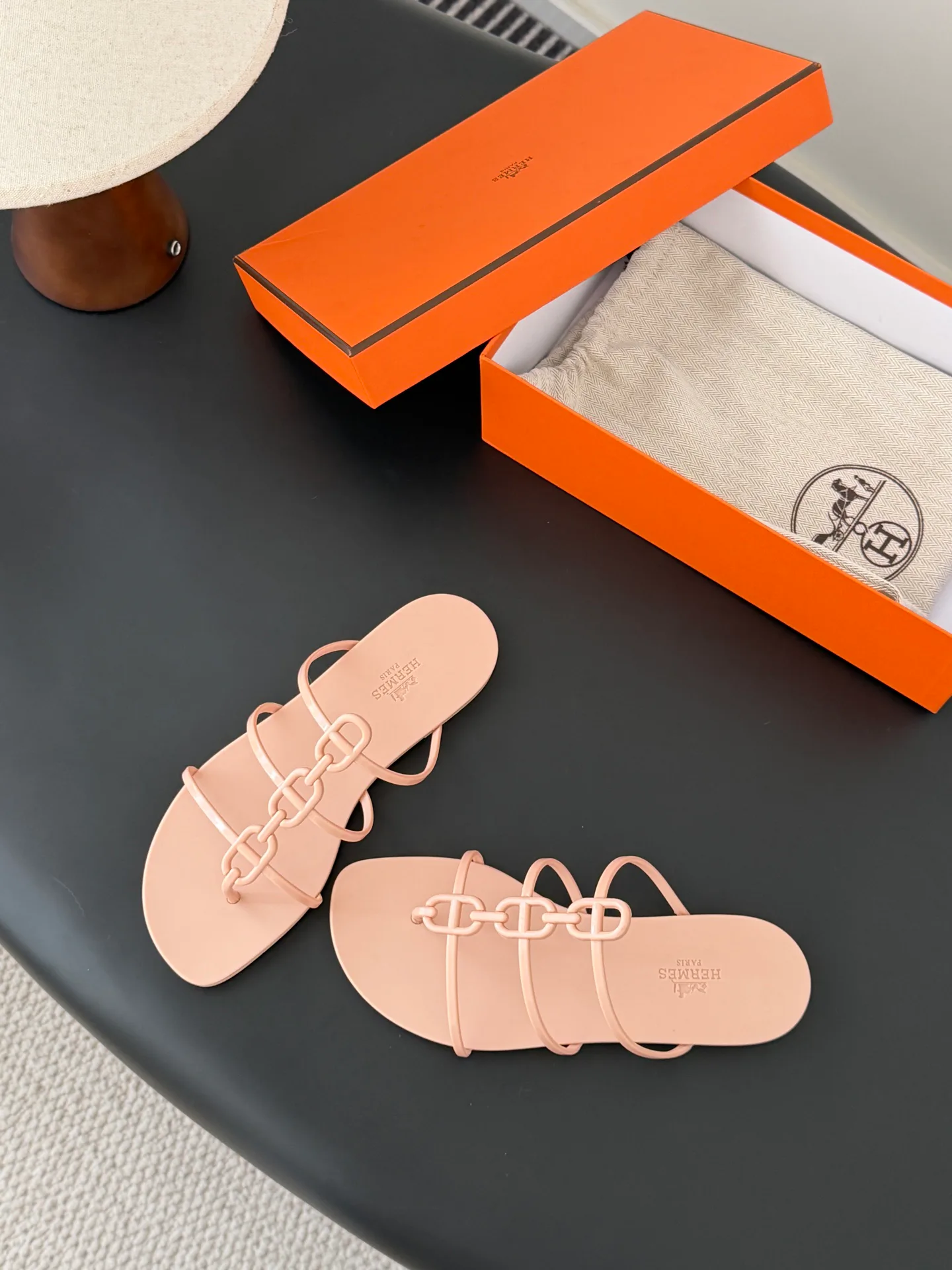 Шлепанцы Женские Hermes 1818724