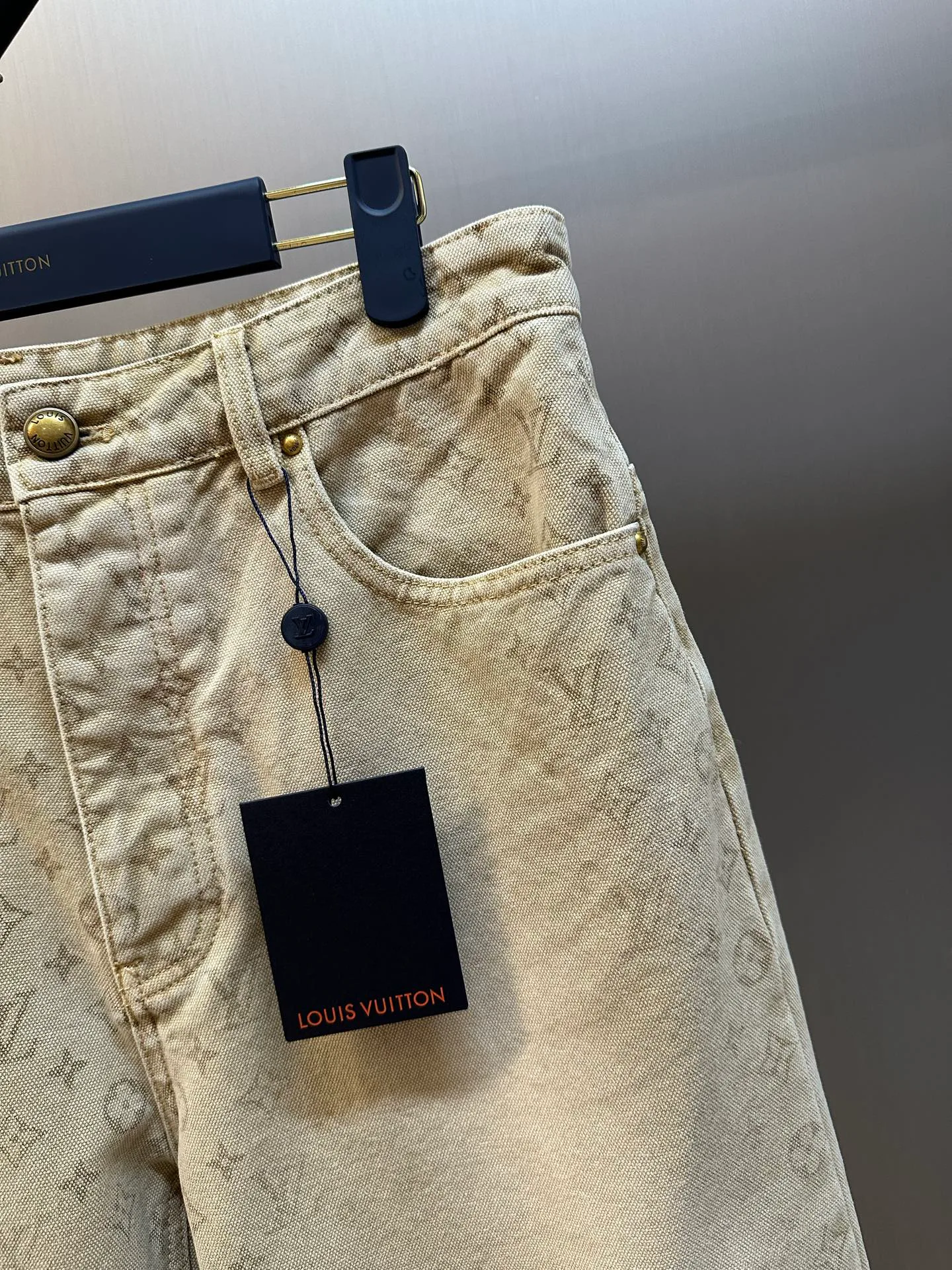 Джинсы Мужские Louis Vuitton 17299060