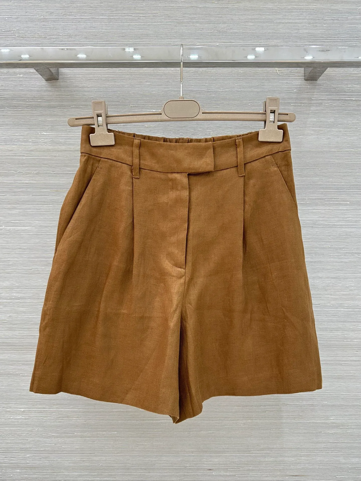 Шорты Женские Brunello Cucinelli 13153861