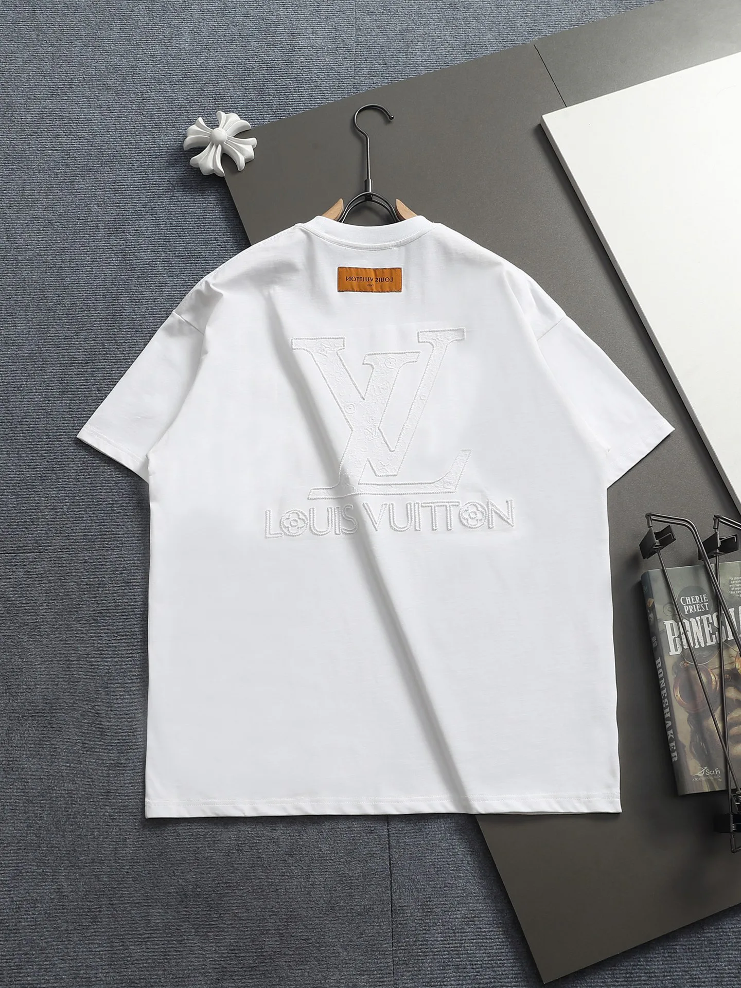 Футболки Женские Louis Vuitton 5405525