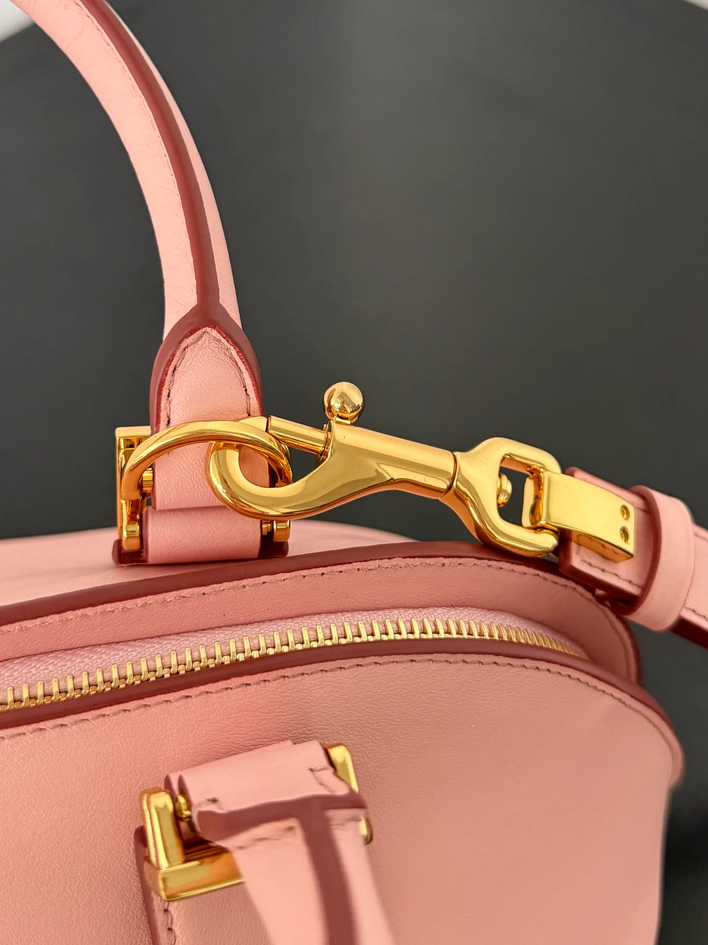 Клатчи Женские Balenciaga 13128375