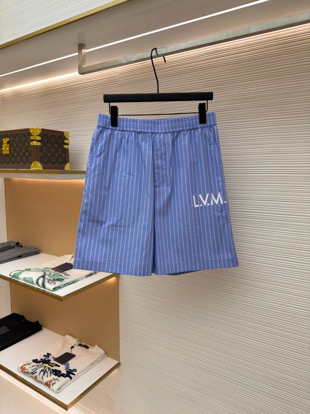 Шорты Мужские Louis Vuitton 11485562