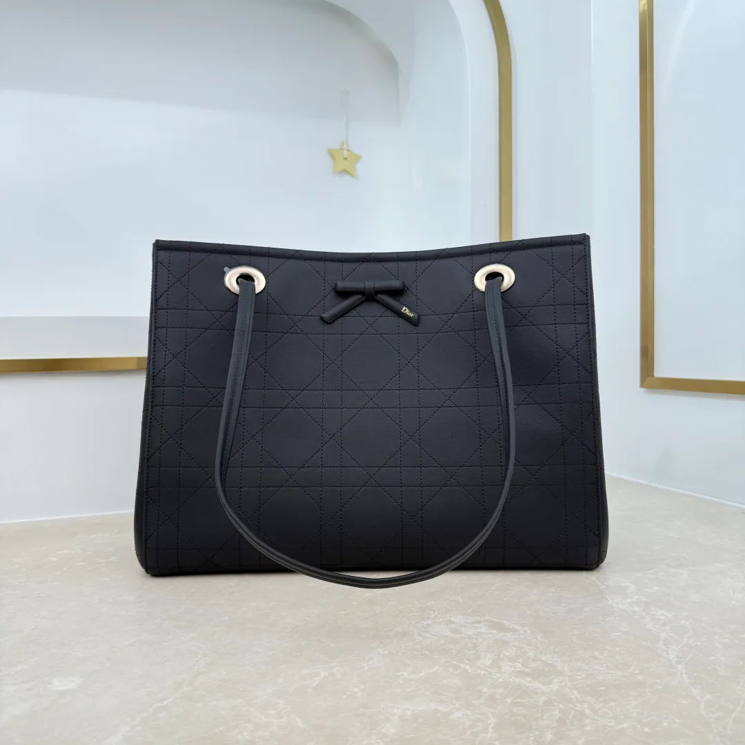 Классические Сумки Женские Christian Dior 18187805