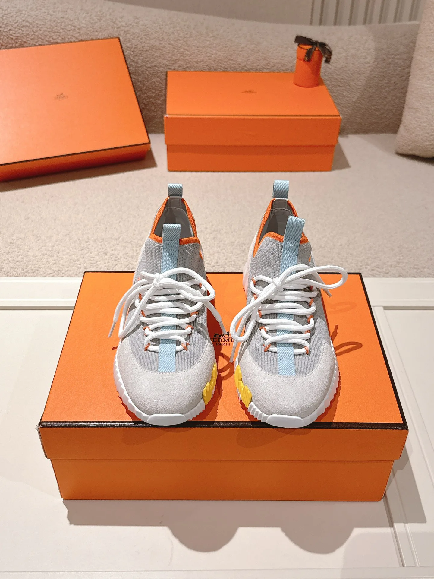 Кроссовки Женские Hermes 169009