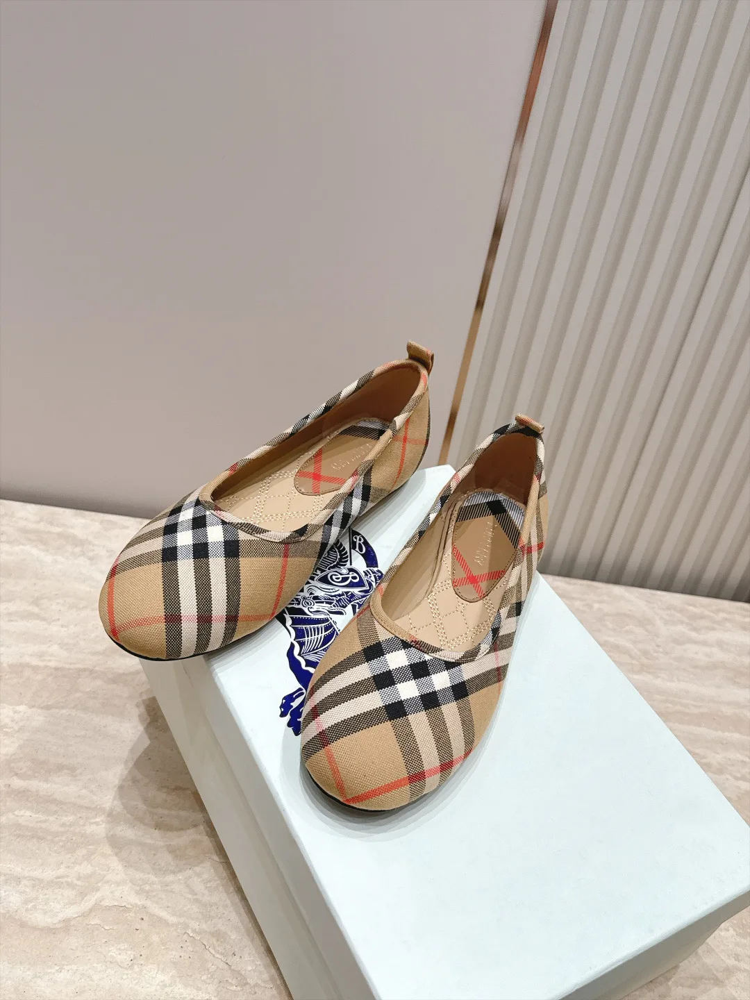 Балетки Женские Burberry 17946302