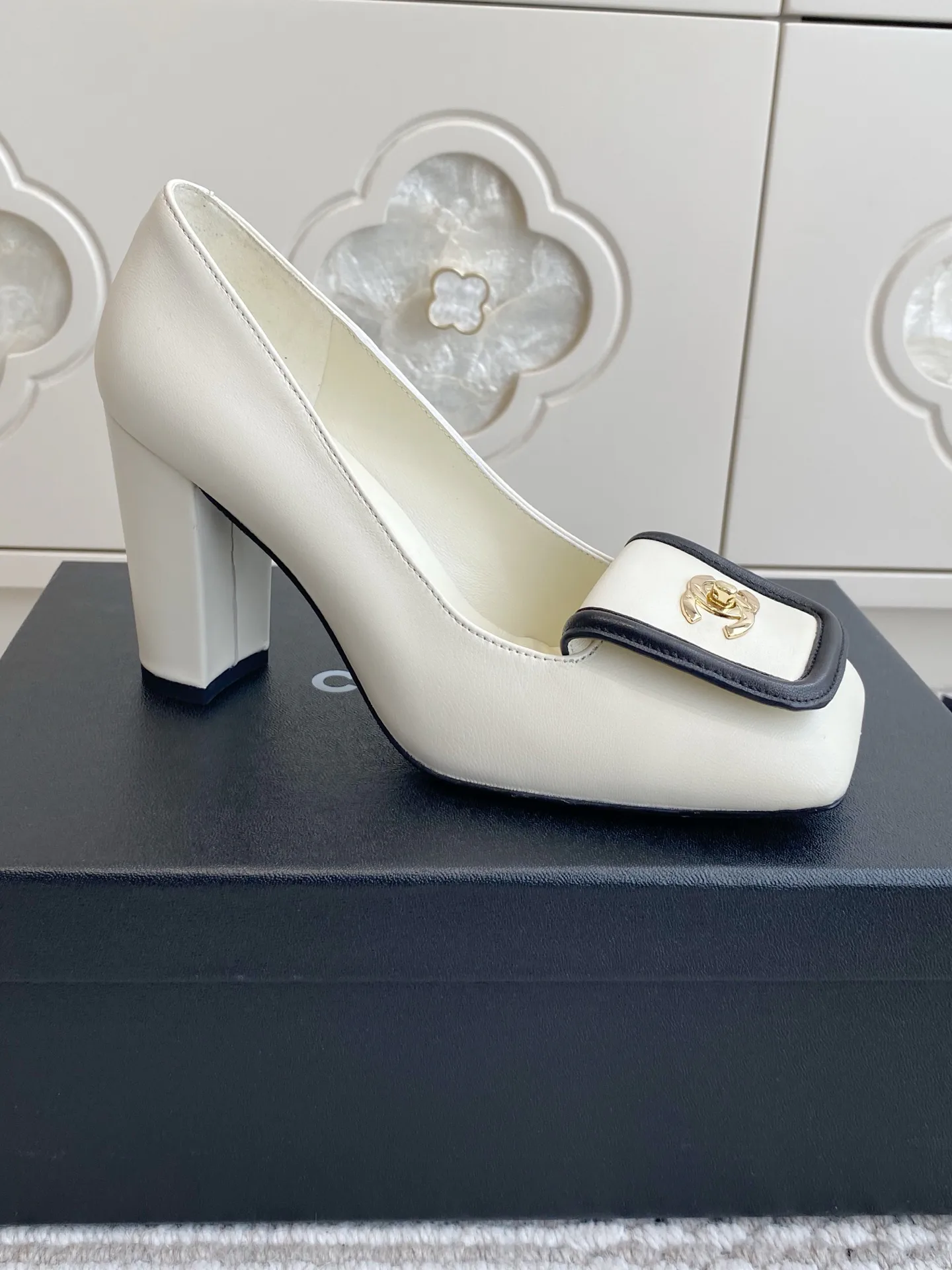 Туфли Женские Chanel 16932205