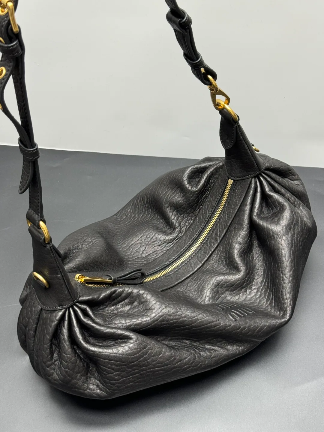 Сумки На Ремне Женские Miu Miu 102284