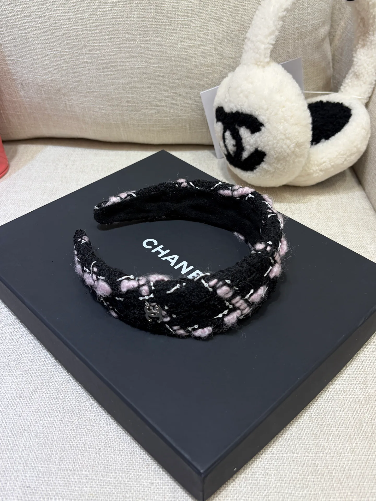 Головные Уборы Chanel 3932077