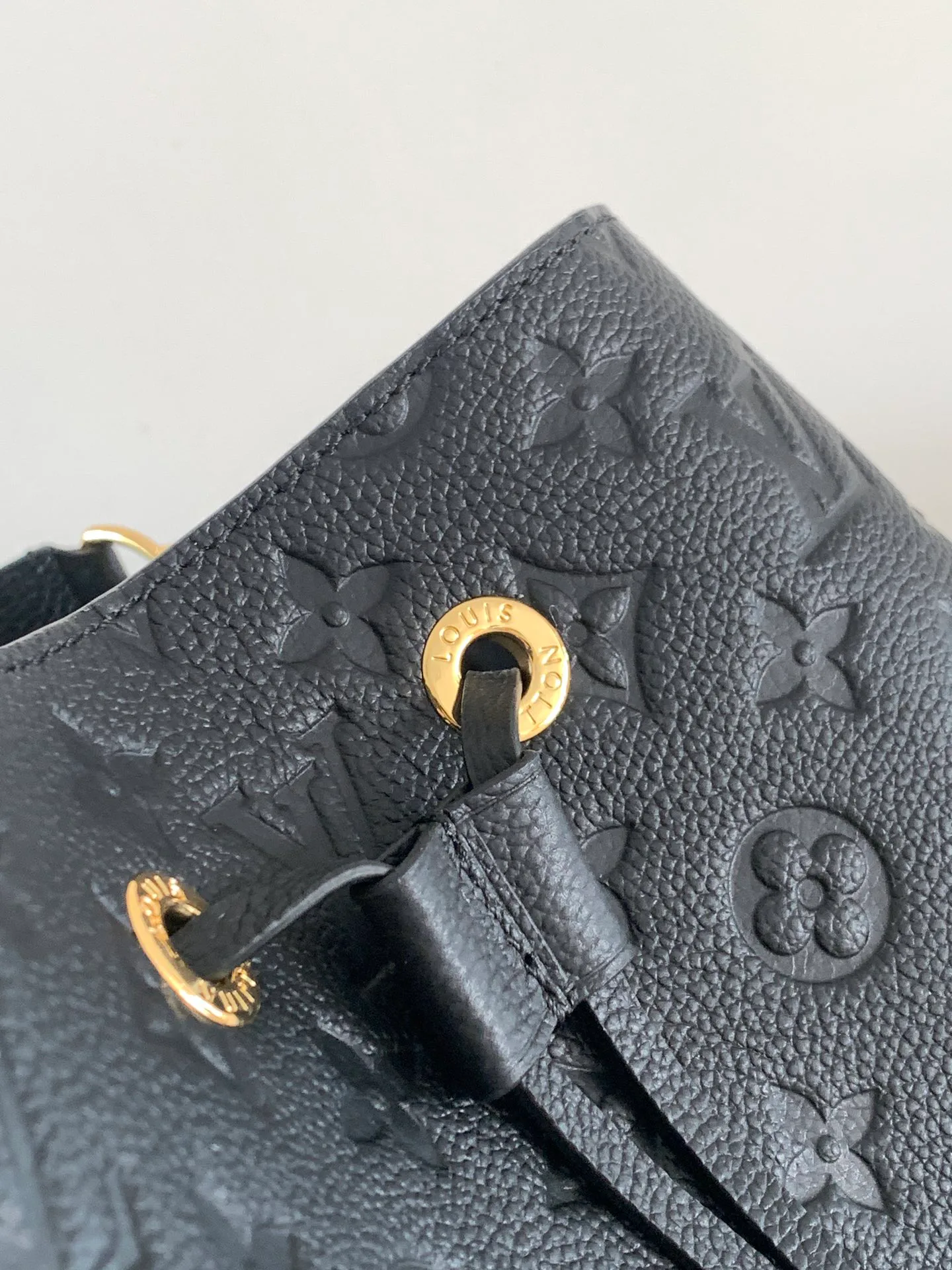 Классические Сумки Женские Louis Vuitton 11704170