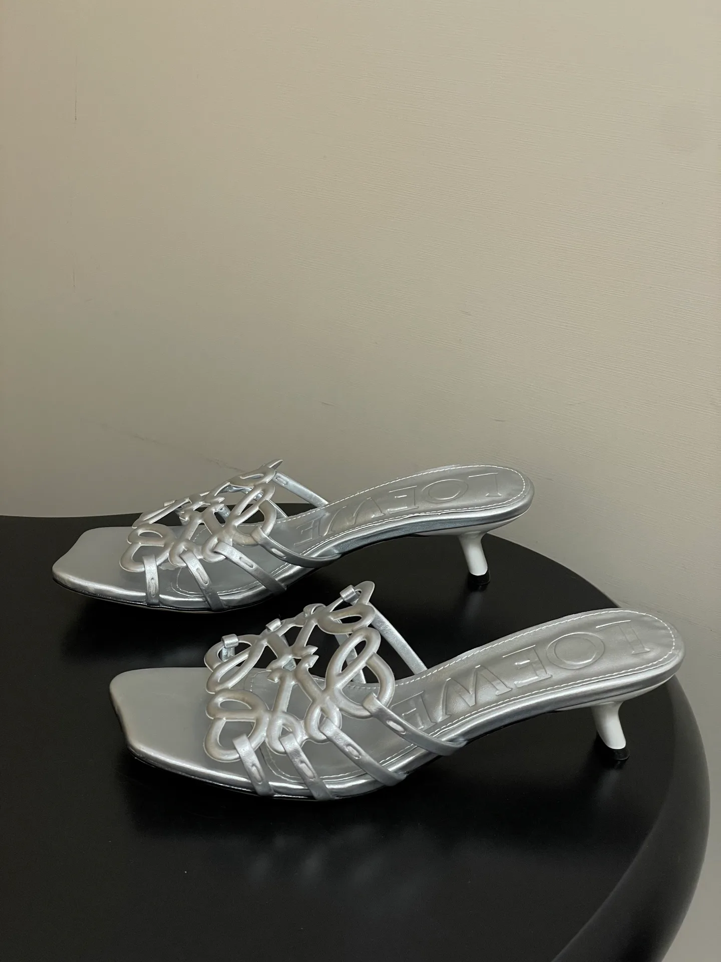 Босоножки Женские Loewe 11523808