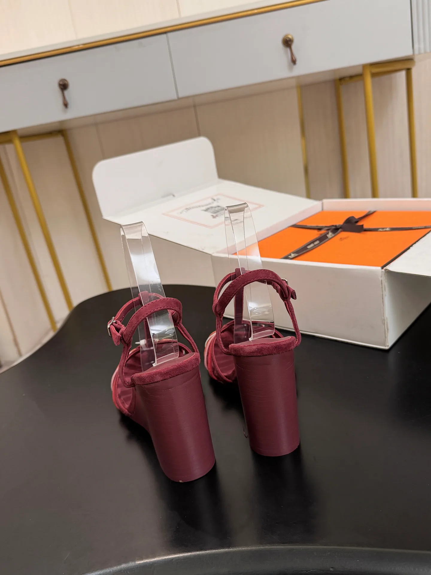 Босоножки Женские Hermes 18103839
