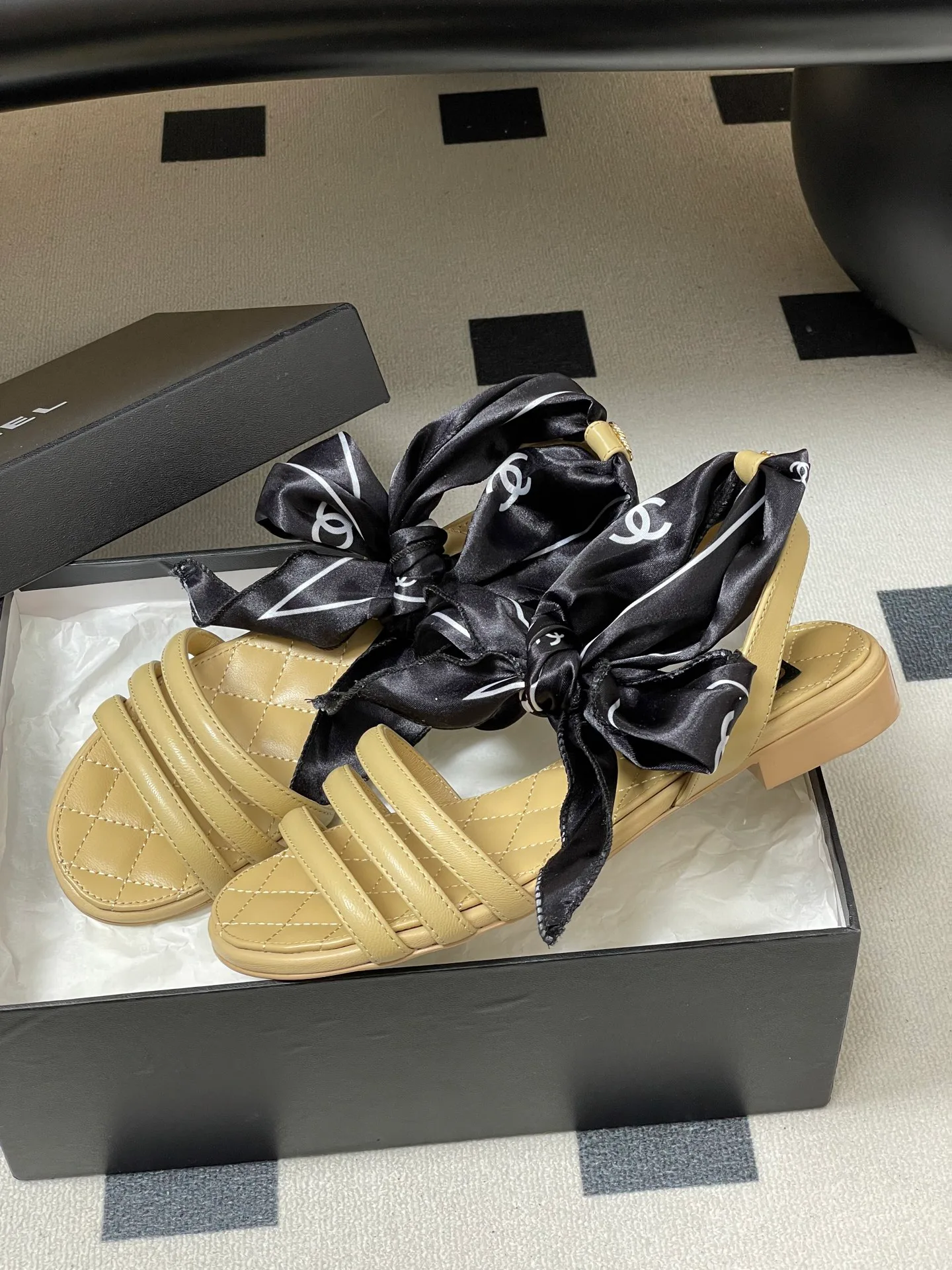 Сандалии Женские Chanel 374951