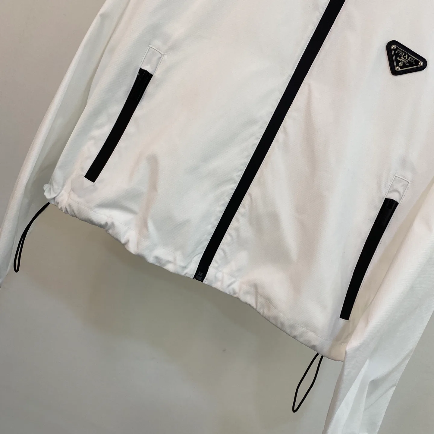 Куртки И Пуховики Женские Prada 76284