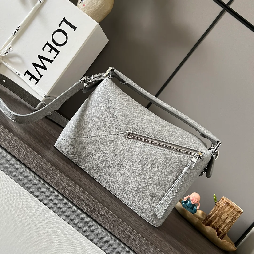 Сумки На Ремне Женские Loewe 442156