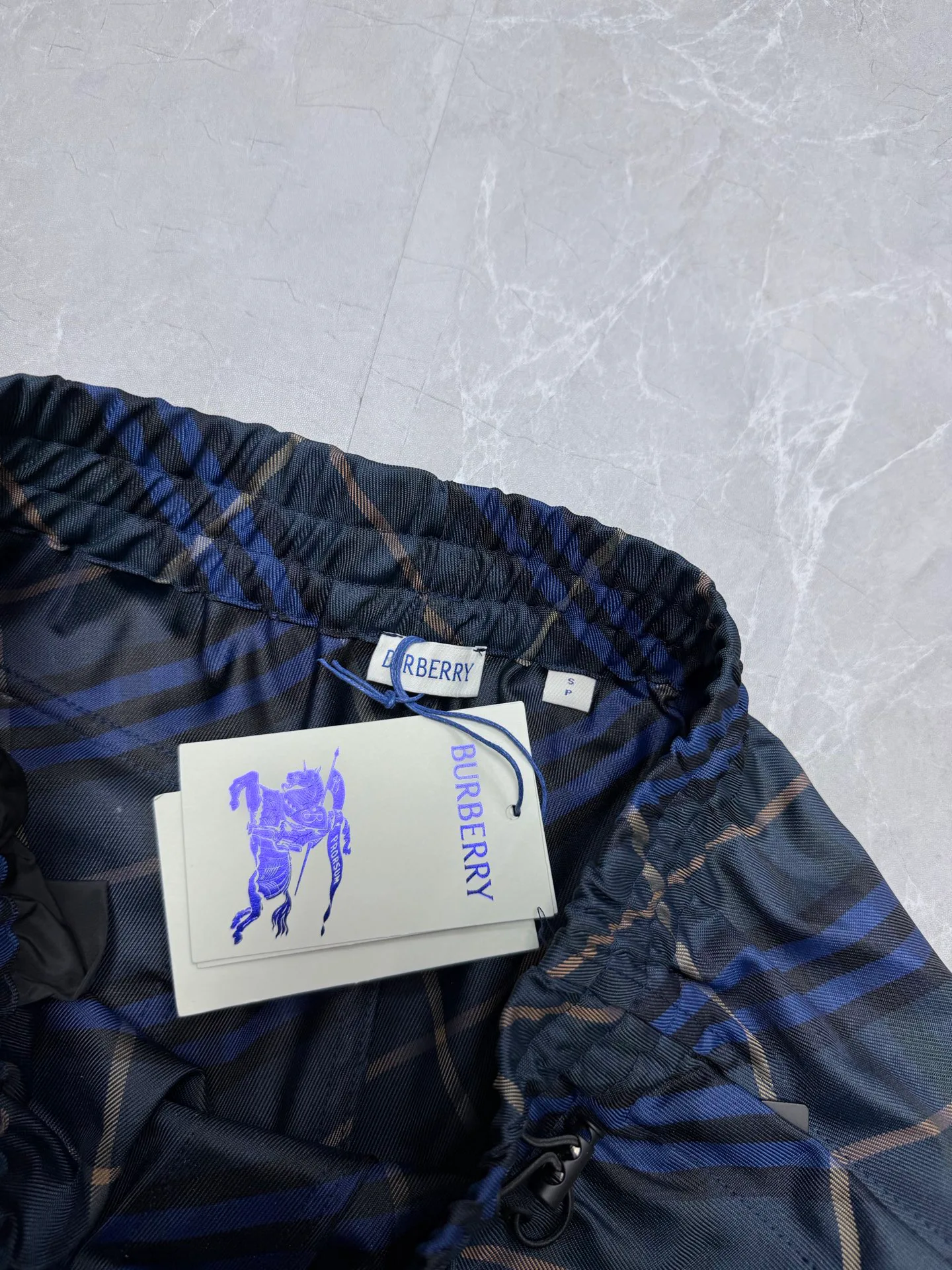 Шорты Мужские Burberry 13554834