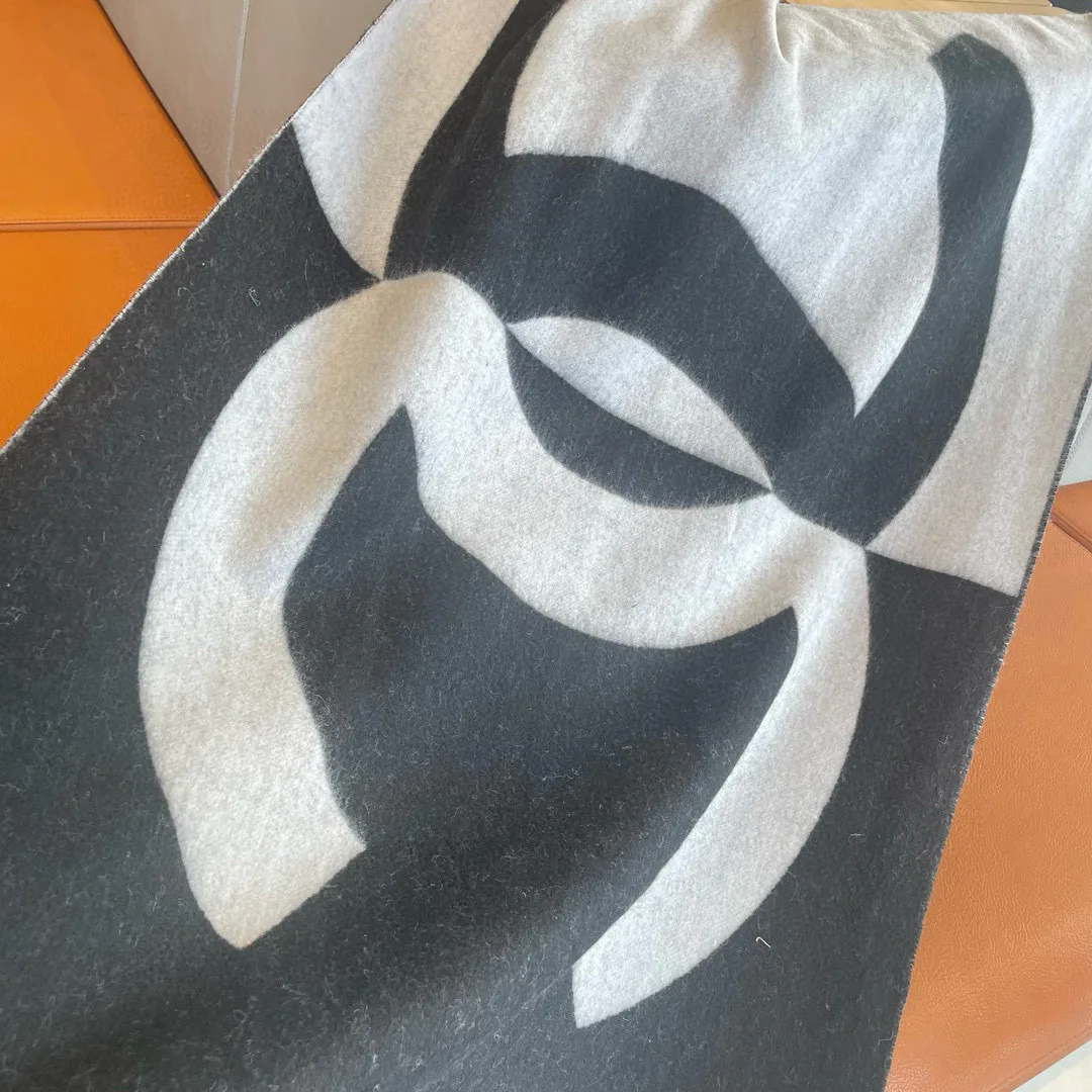 Шарфы Chanel 369657