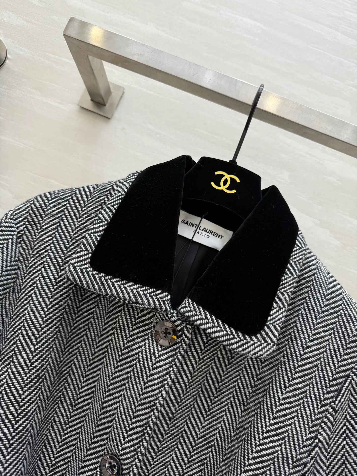 Пальто Женские Saint Laurent 600366
