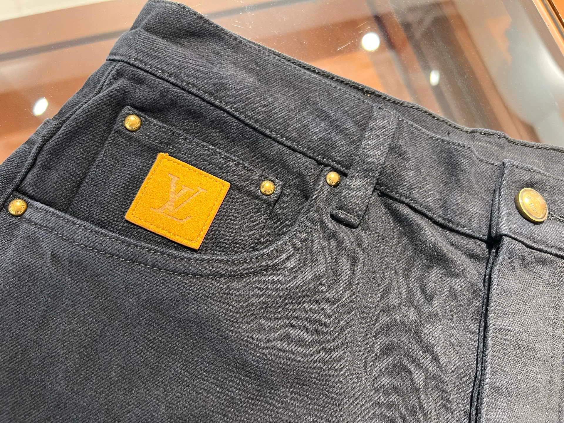 Джинсы Мужские Louis Vuitton 18084630