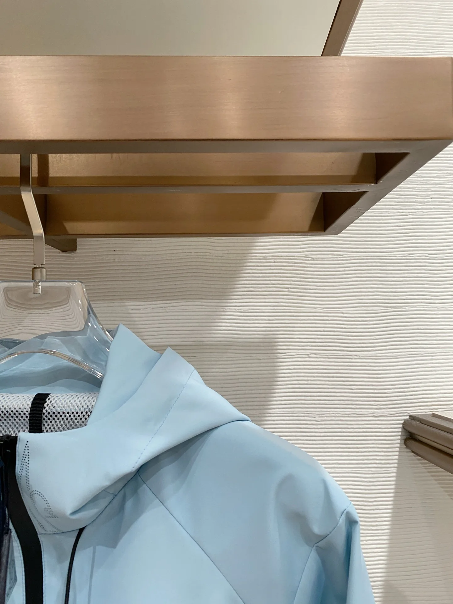 Куртки И Пуховики Мужские Moncler 4438622