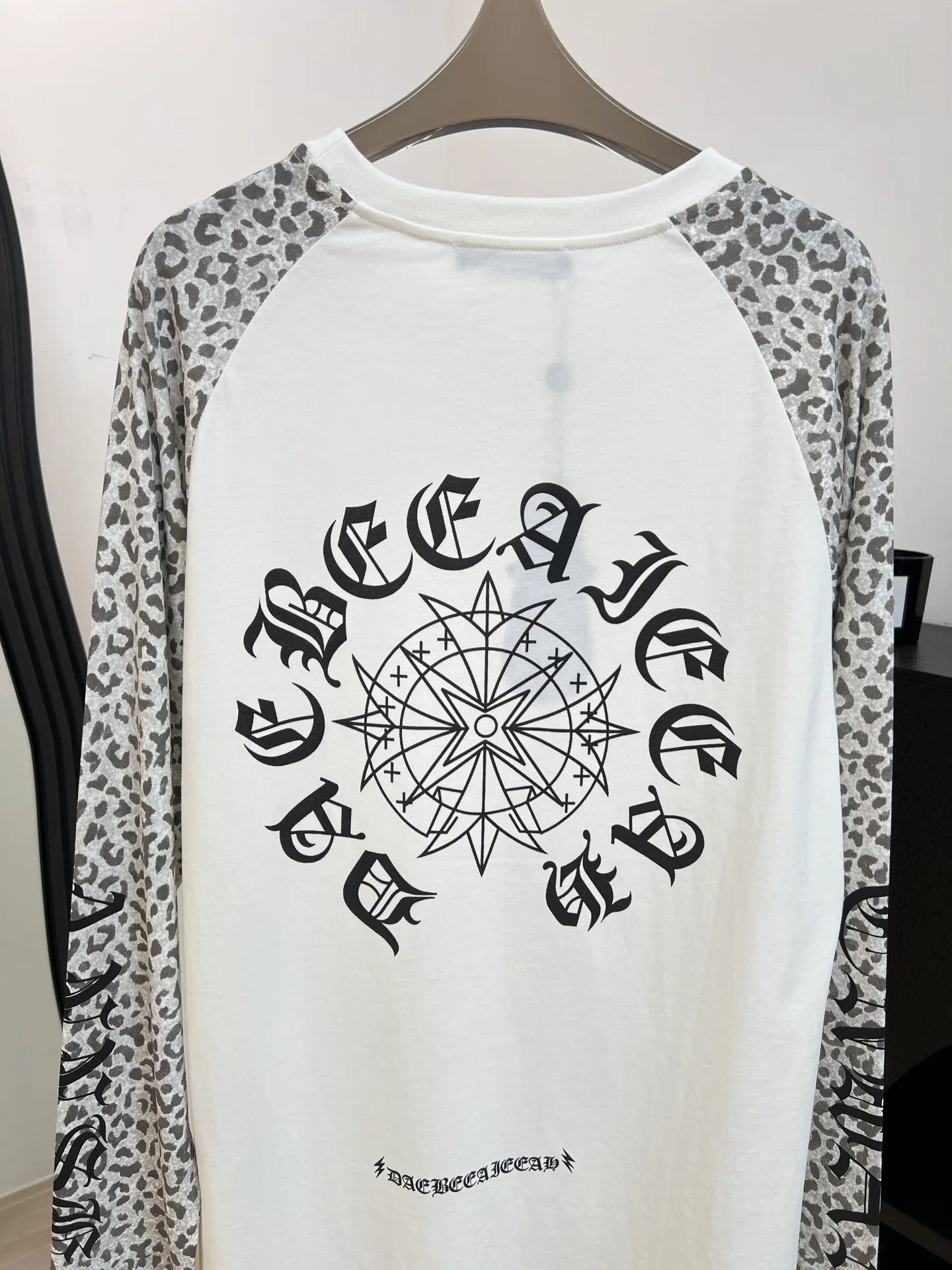 Футболки Женские Chrome Hearts 17571162