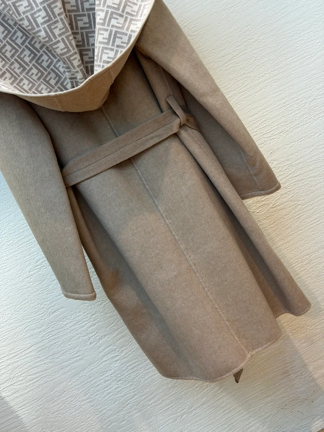 Пальто Женские Fendi 19038443