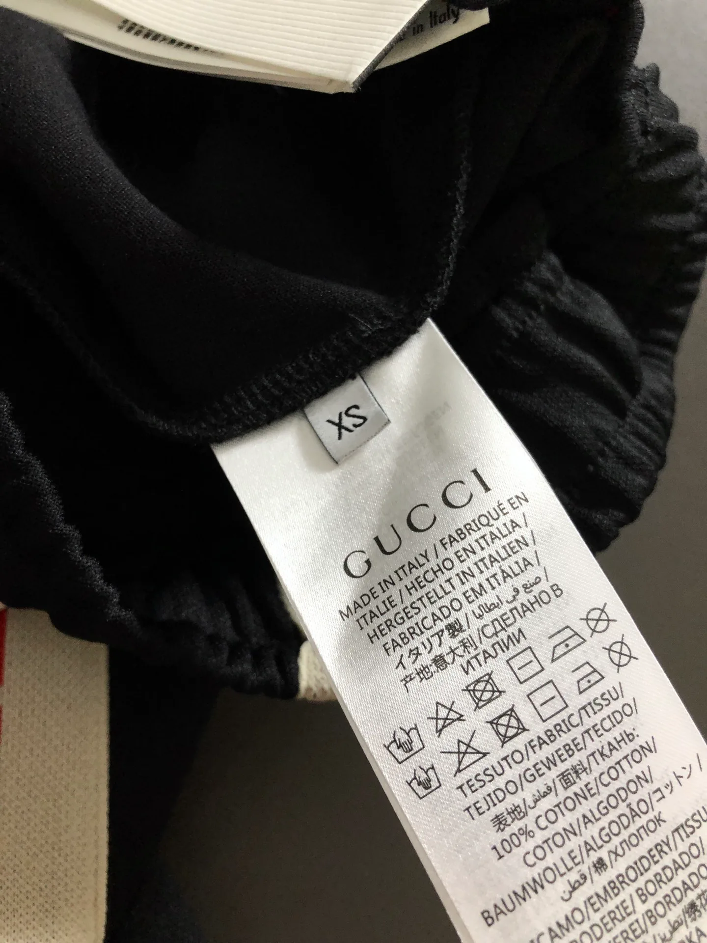 Шорты Женские Gucci 1617493