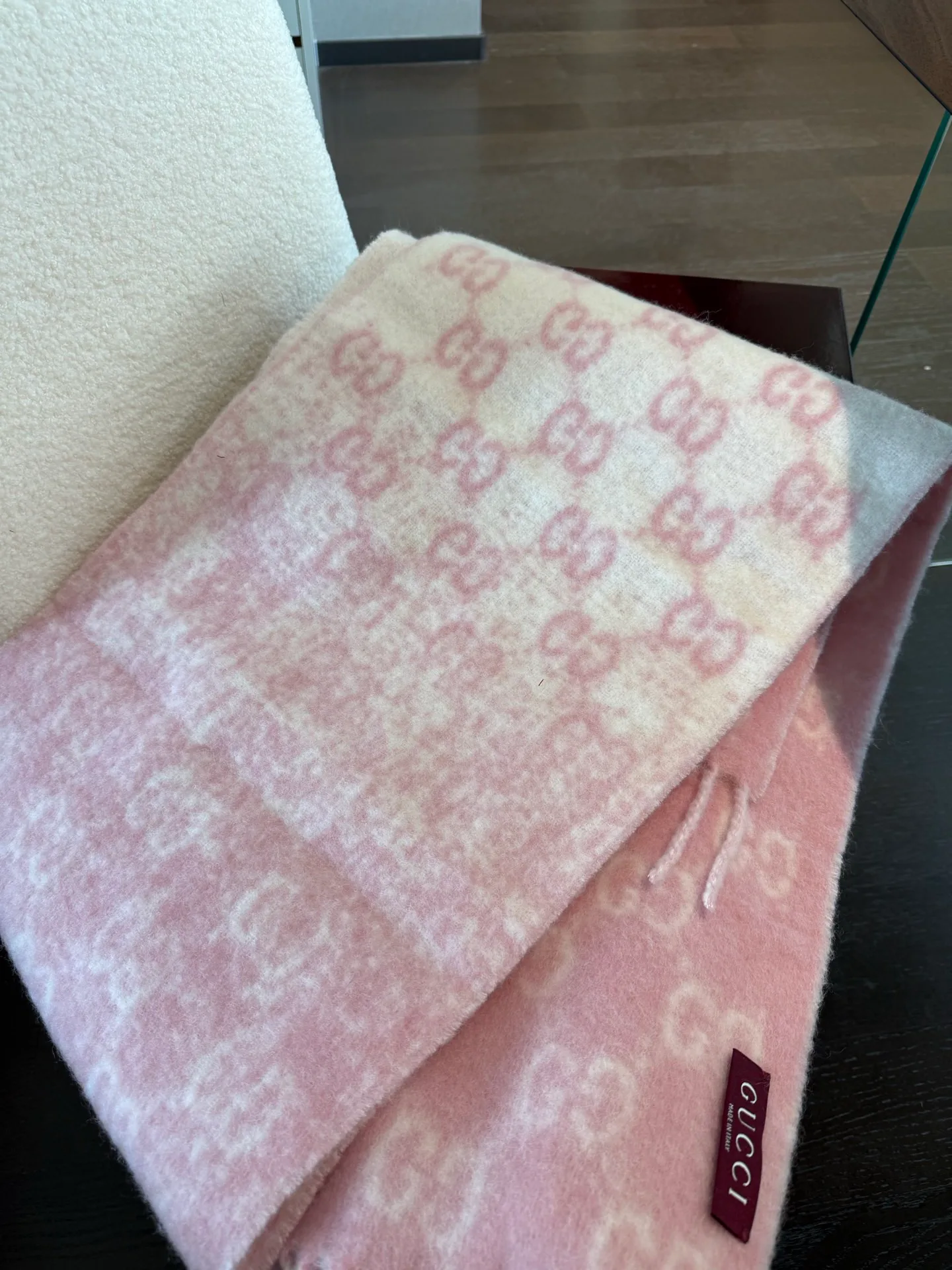 Шарфы Gucci 362086