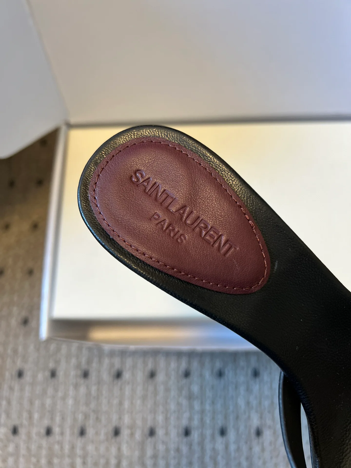 Босоножки Женские Saint Laurent 10835399