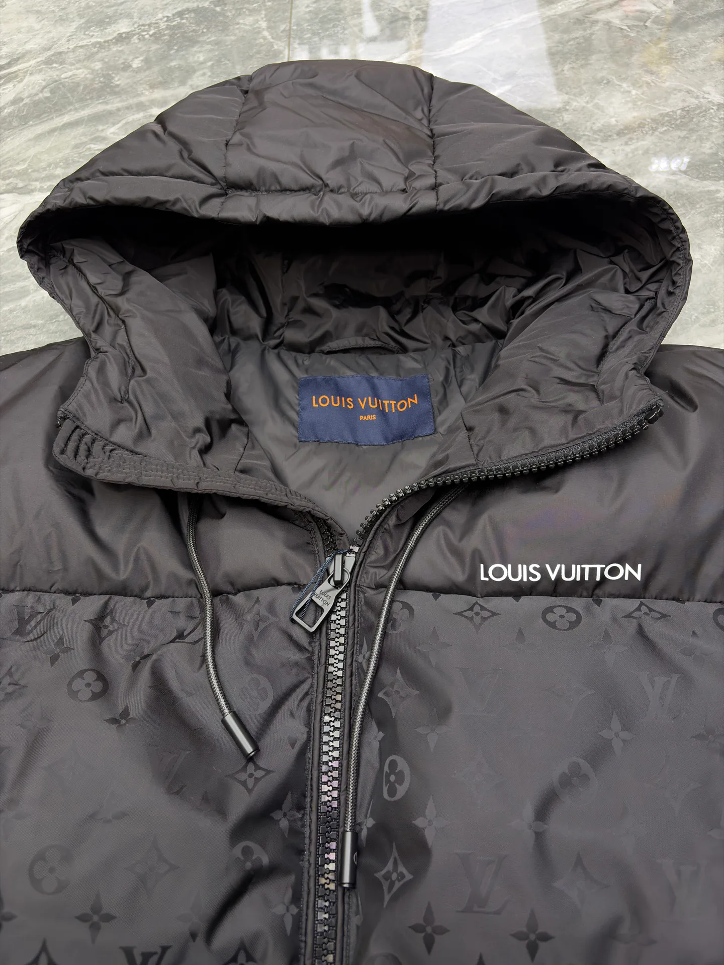 Куртки И Пуховики Мужские Louis Vuitton 17568659