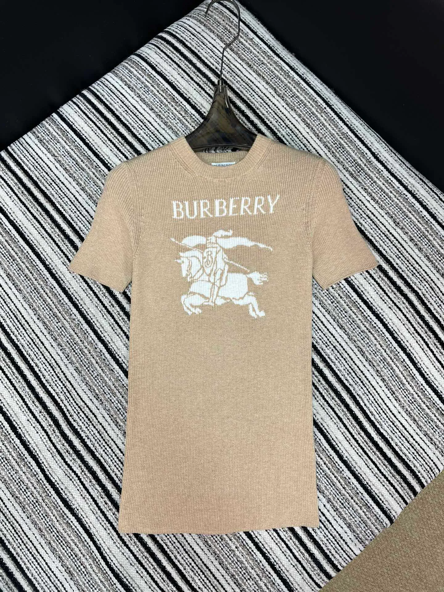 Джемперы И Свитеры Женские Burberry 1024050
