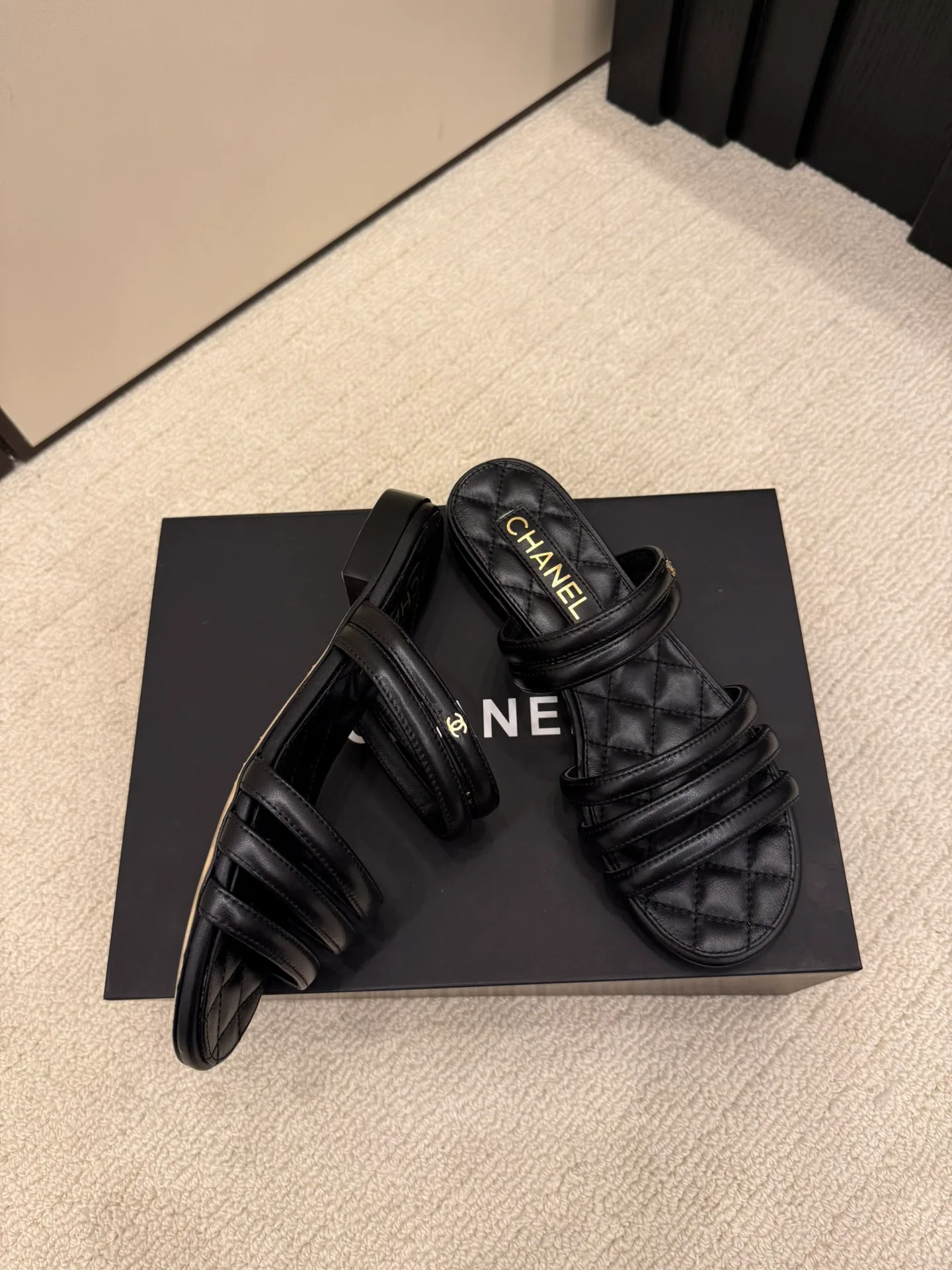 Шлепанцы Женские Chanel 453721