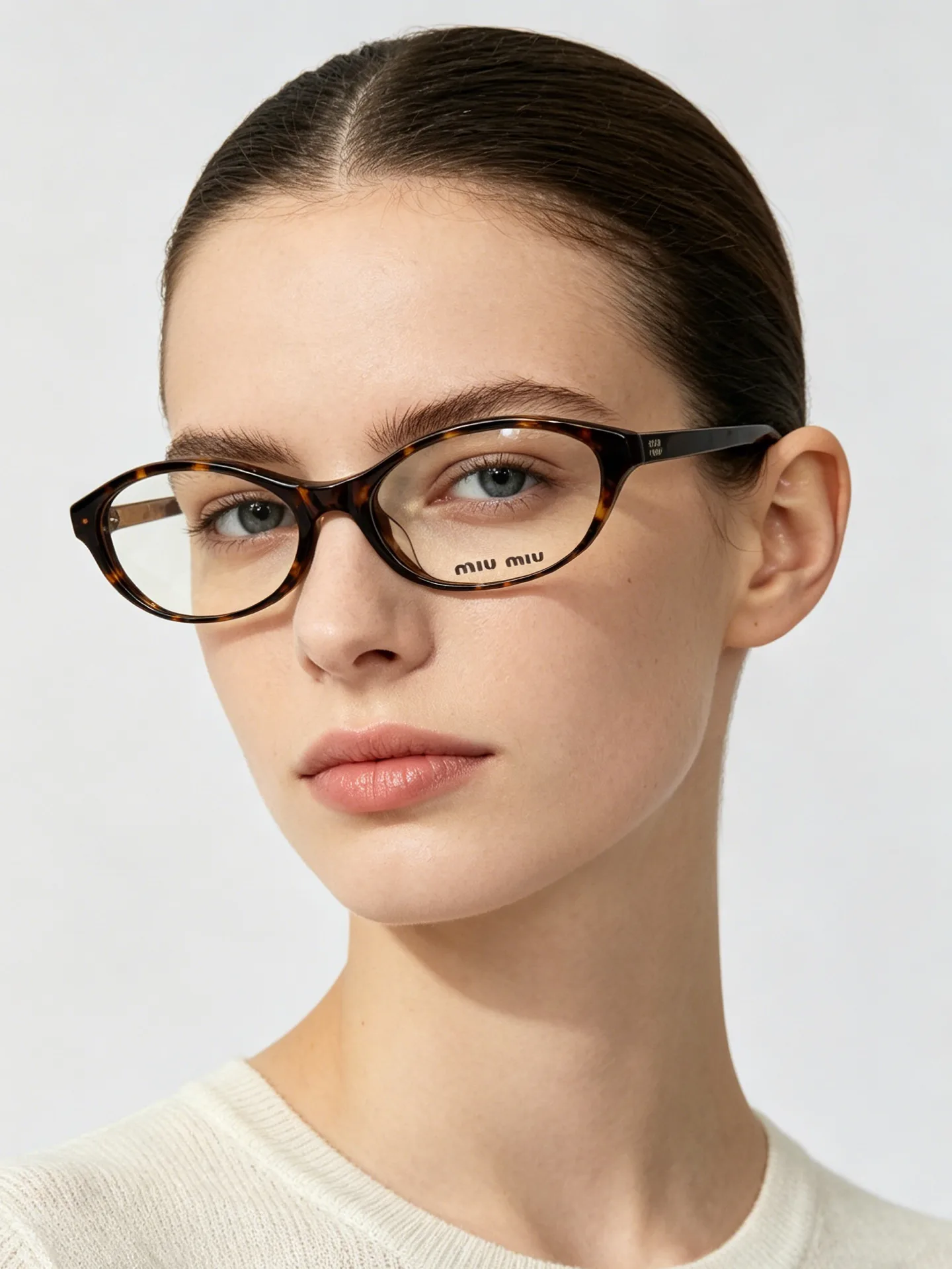 Очки Miu Miu 18118193