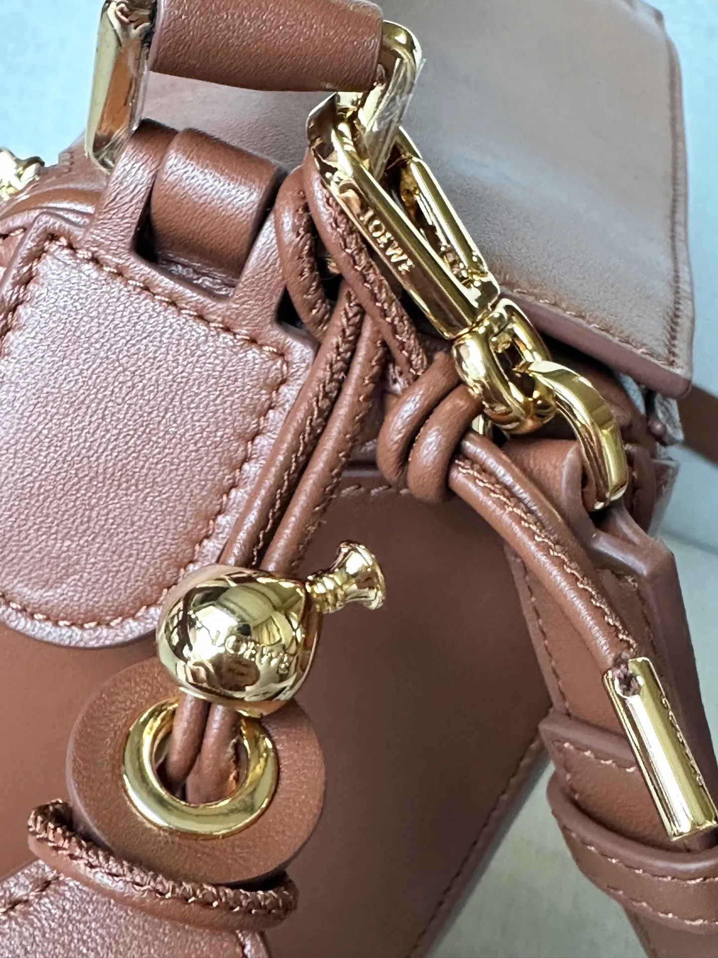 Классические Сумки Женские Loewe 1889656