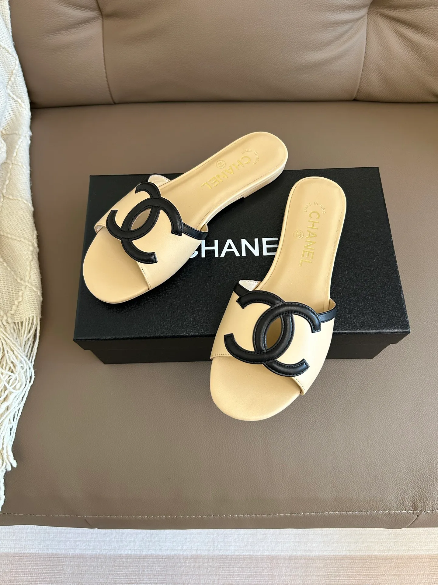 Туфли Женские Chanel 13108946