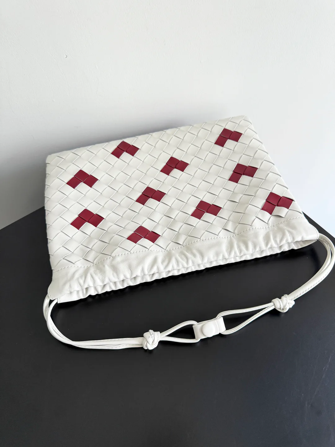 Сумки На Ремне Женские Bottega Veneta 11255463