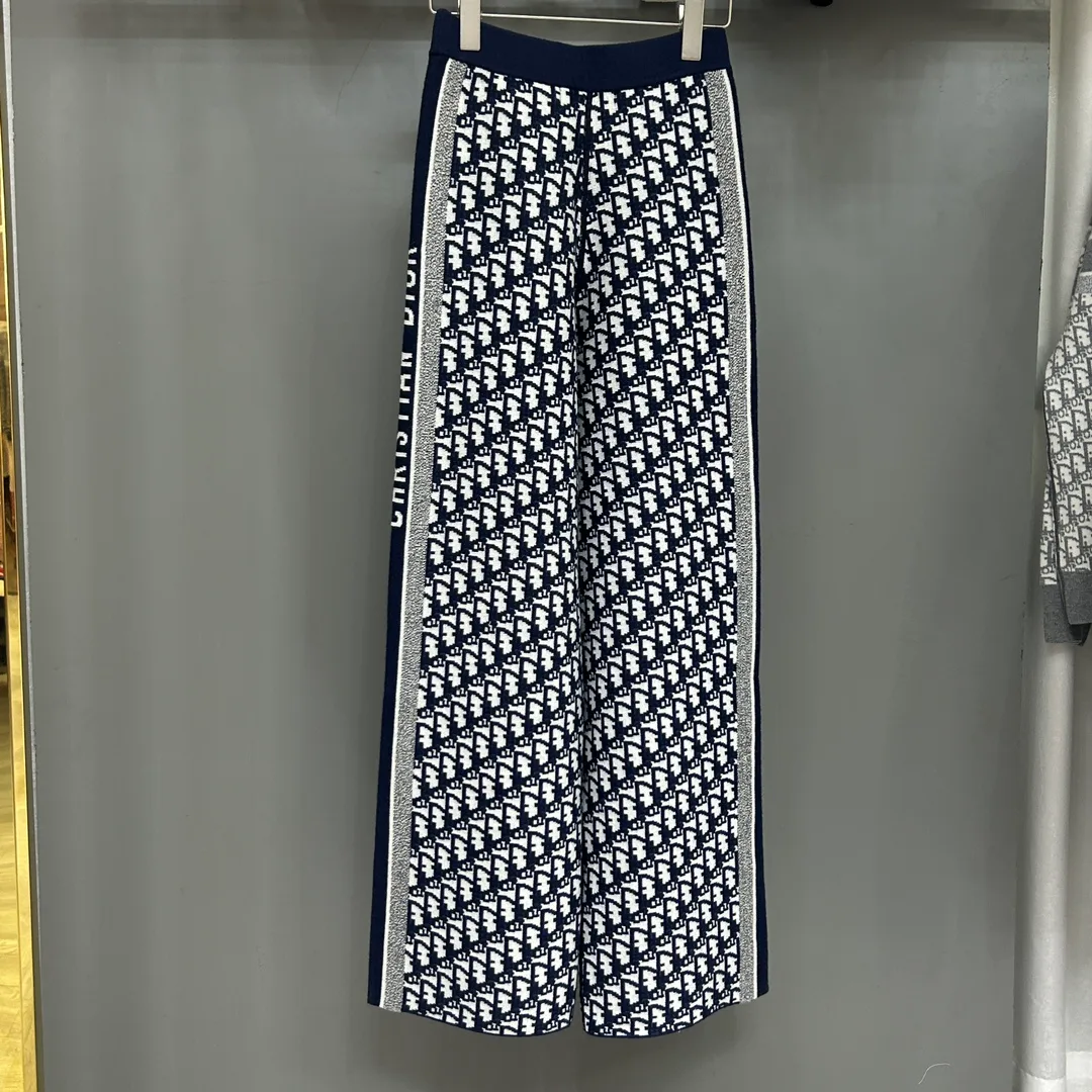 Брюки Женские Christian Dior 18096898