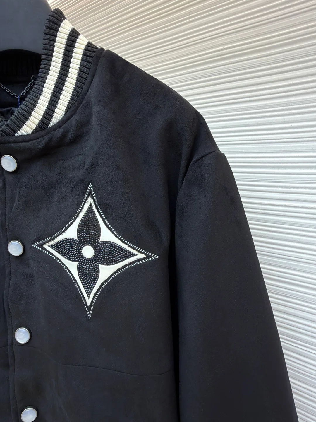 Куртки И Пуховики Мужские Louis Vuitton 852215