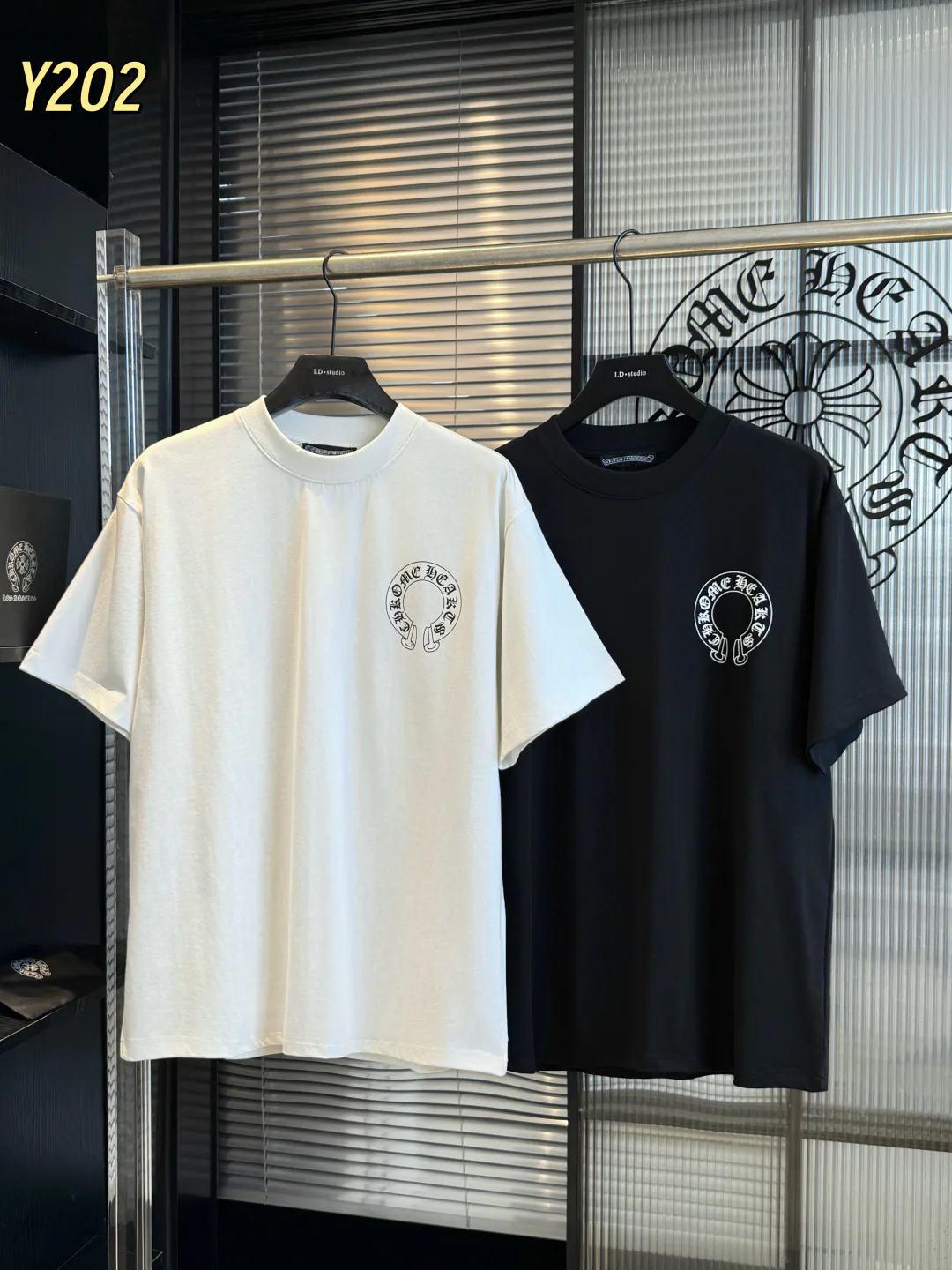 Футболки Женские Chrome Hearts 11793415