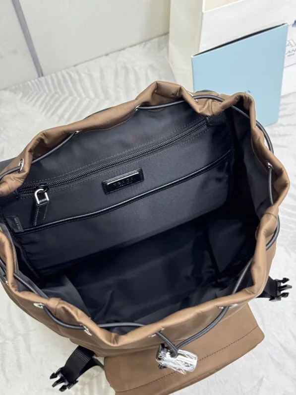 Рюкзаки Женские Prada 18362289