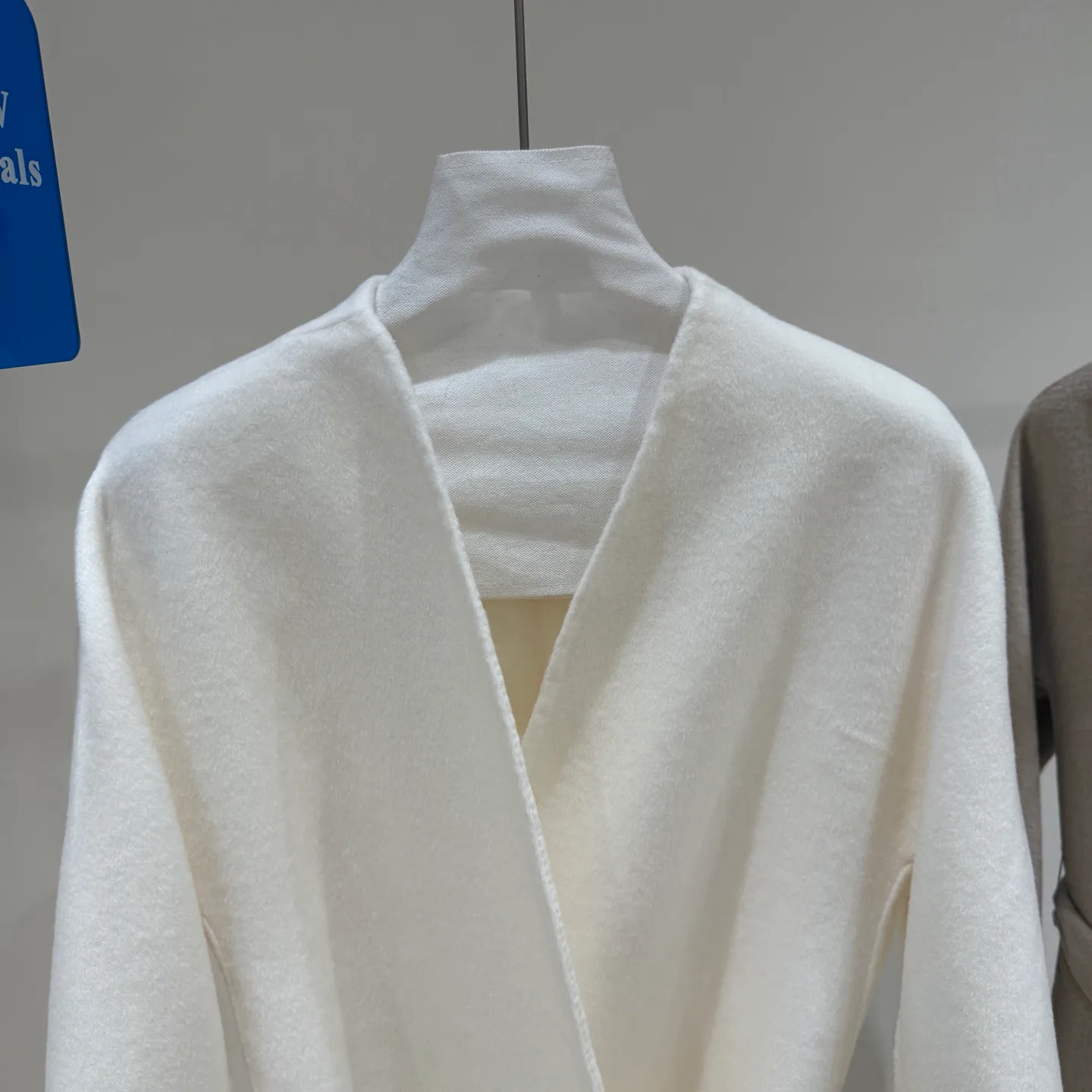 Пальто Женские Max Mara 18090527