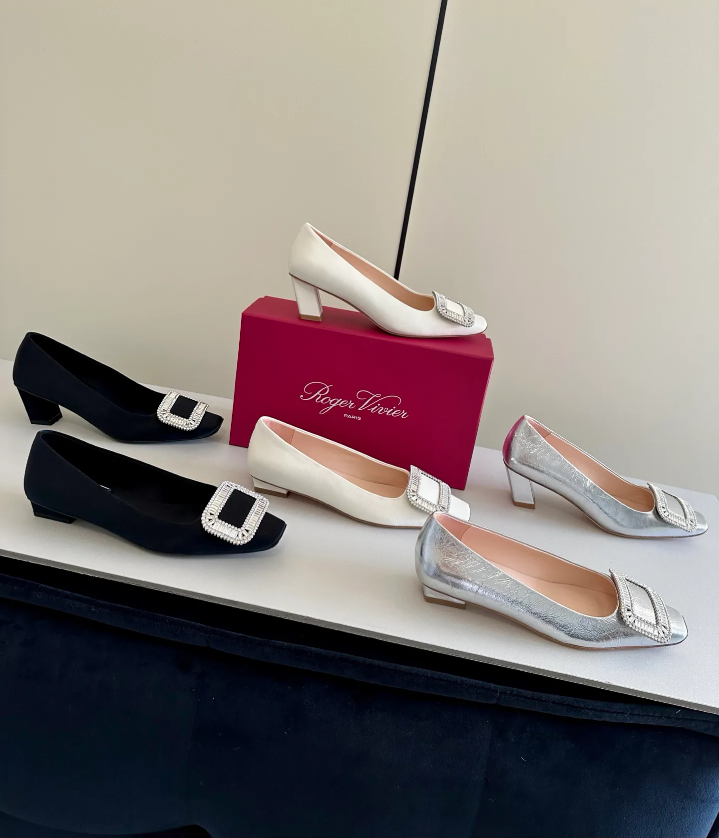 Туфли Женские Roger Vivier 17624507