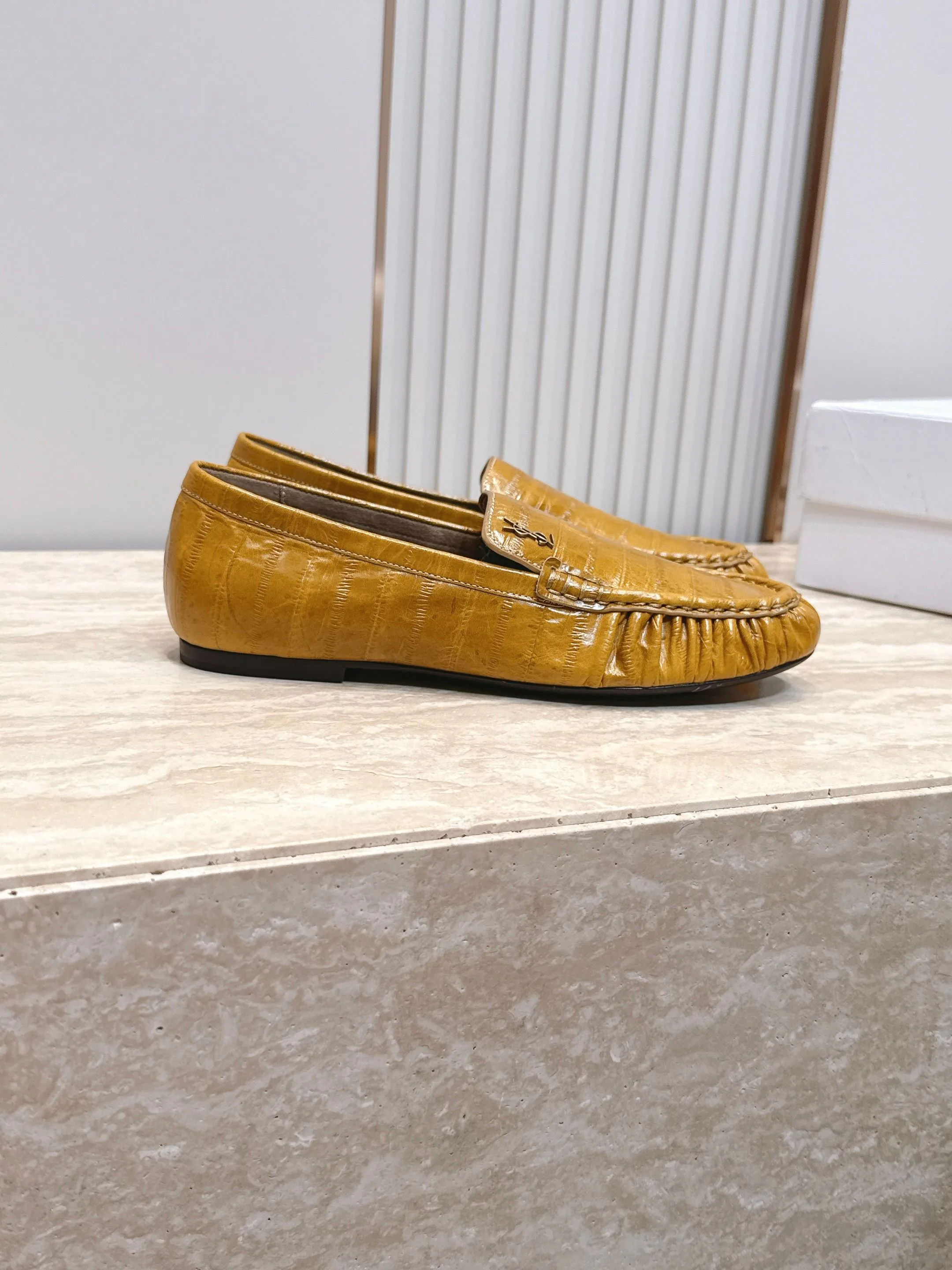 Лоферы И Мокасины Женские Saint Laurent 17701328