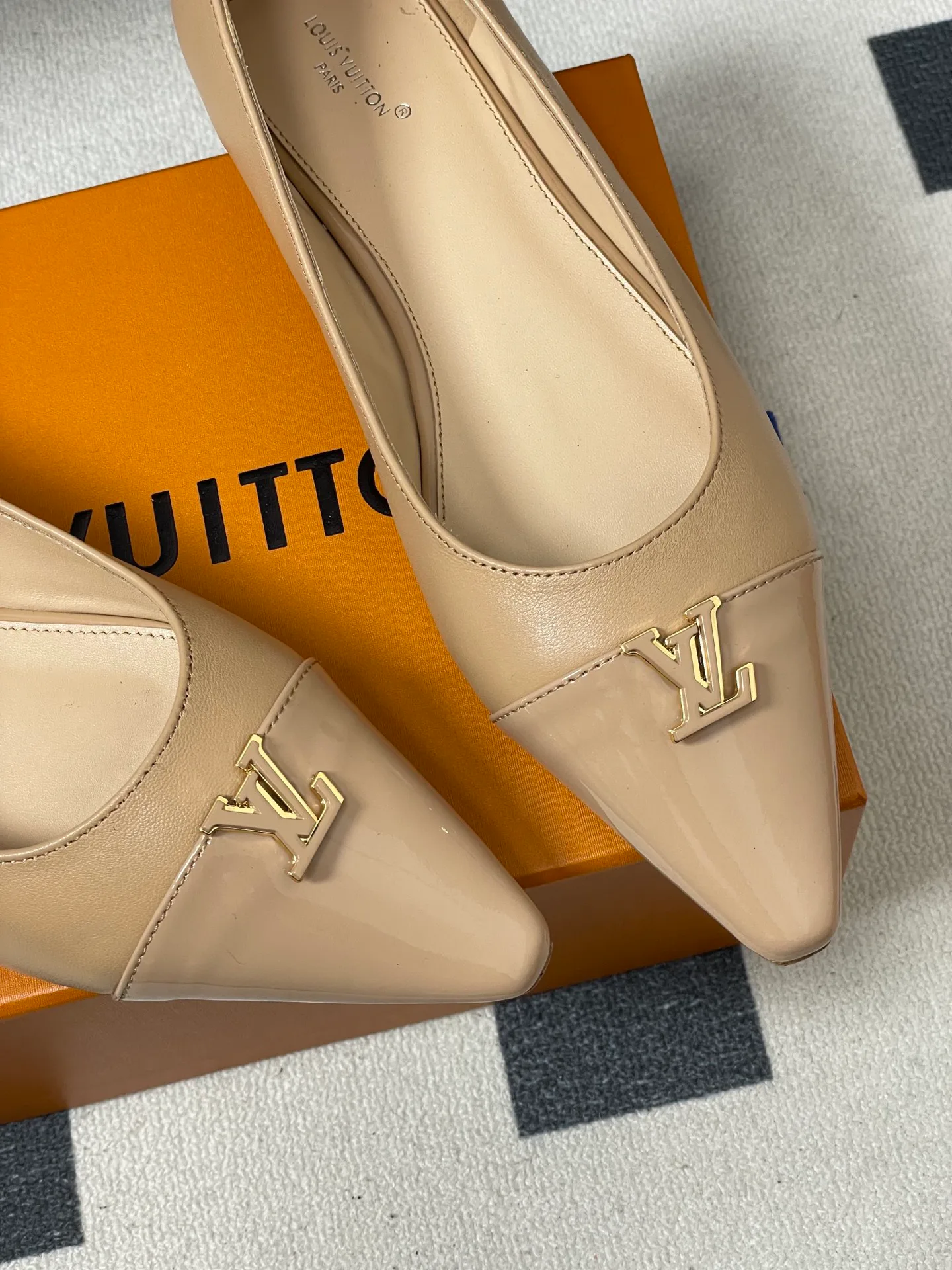Туфли Женские Louis Vuitton 11628694