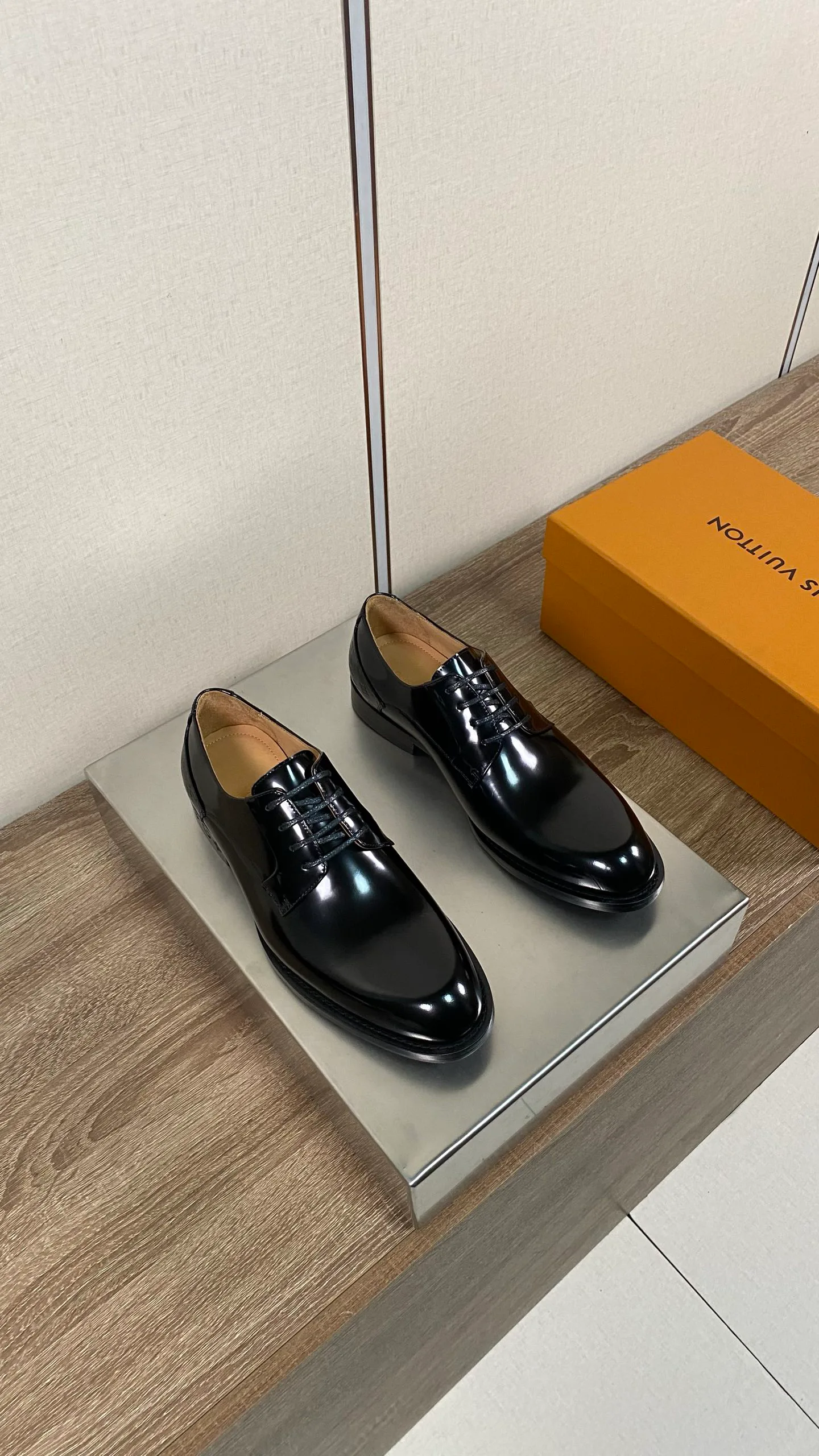 Лоферы И Туфли Мужские Louis Vuitton 18078676