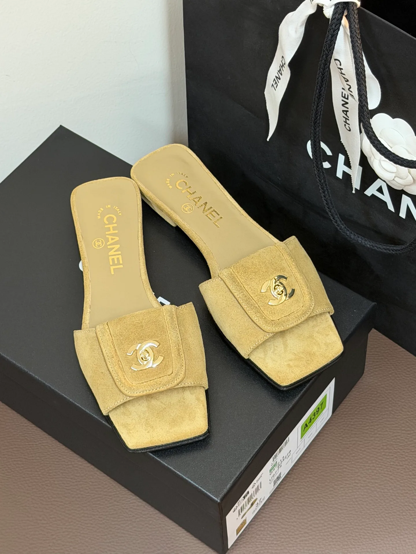 Туфли Женские Chanel 12713396