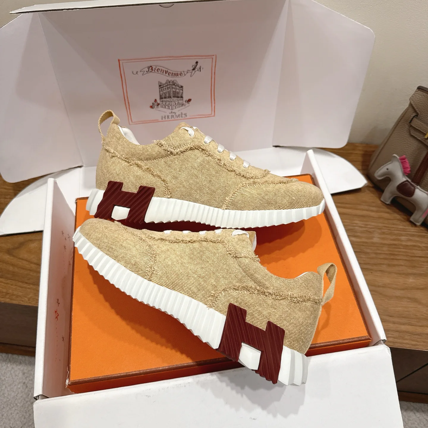 Кроссовки Женские Hermes 4214620