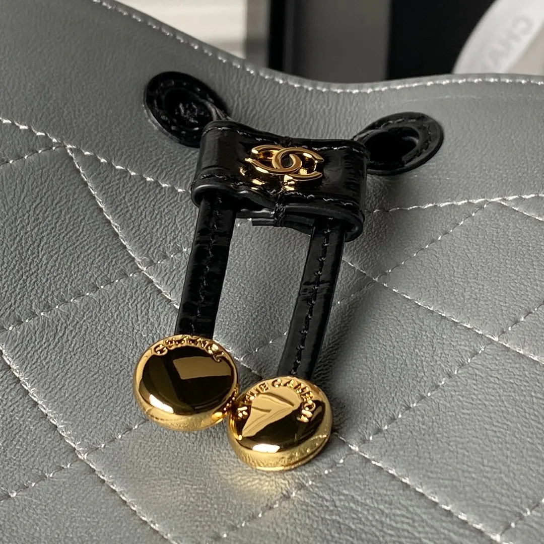 Классические Сумки Женские Chanel 18208022