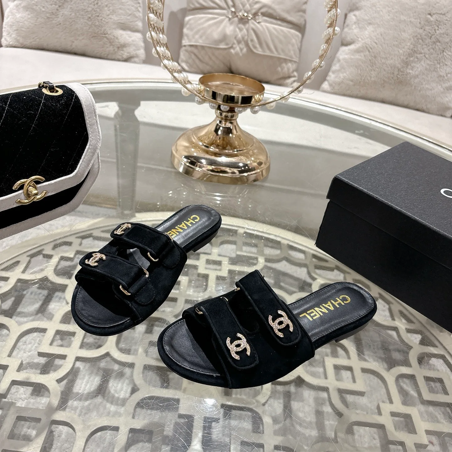 Шлепанцы Женские Chanel 10840542