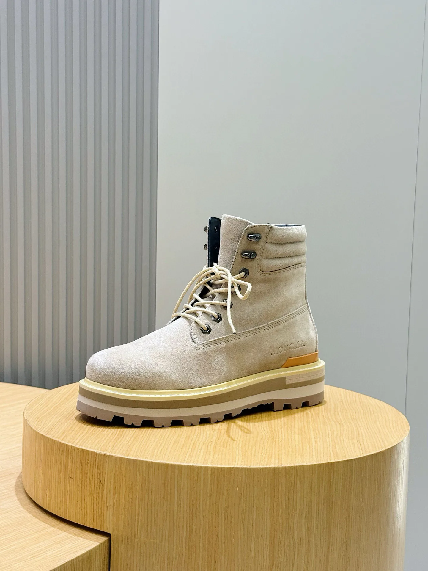 Ботинки Мужские Moncler 18880149