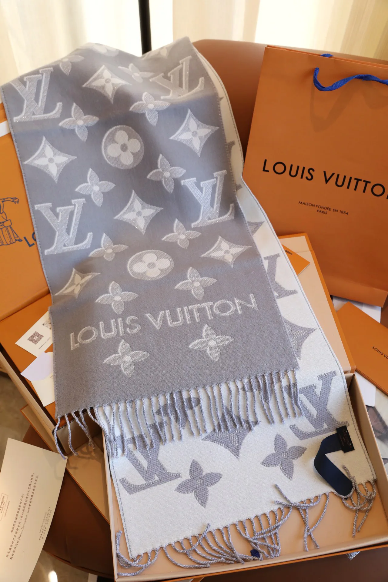 Шарфы Louis Vuitton 271776